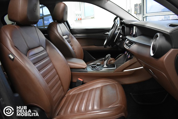 ALFA ROMEO Stelvio 2.2 Turbodiesel 210 CV AT8 Q4 Executive